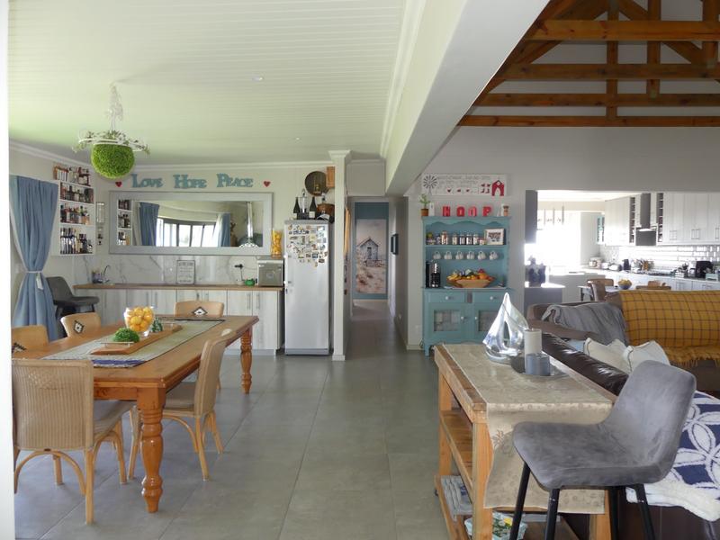 5 Bedroom Property for Sale in Da Gama Bay Western Cape